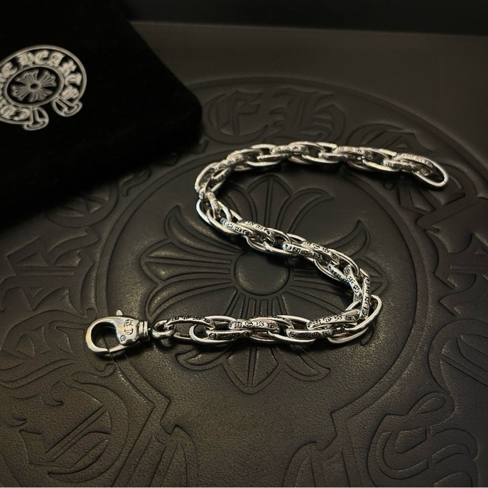 Chrome Hearts Classic Retro Clasp Bracelet - Picture 3 of 9
